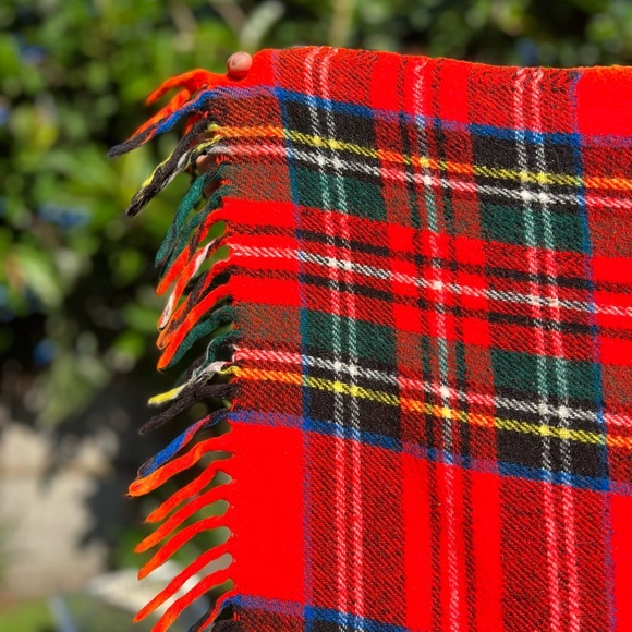 Vintage Red Tartan Plaid Wool Blend Throw Blanket Fringe Cottagecore, Farmhouse - Picture 2 of 6